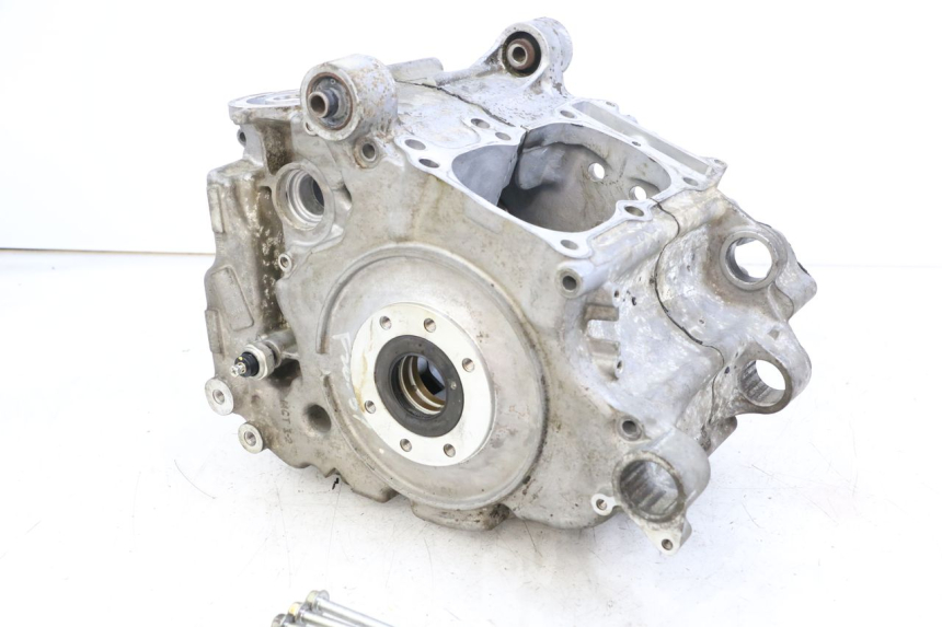photo de CARTER BAS MOTEUR HONDA FJS SILVER WING SILVERWING 400 (2005 - 2008)