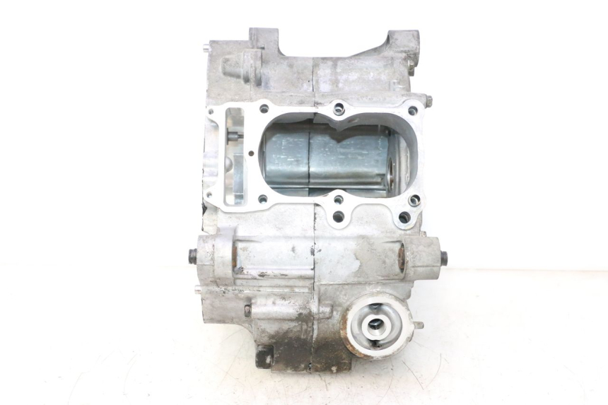 photo de CARTER BAS MOTEUR HONDA FJS SILVER WING SILVERWING 400 (2005 - 2008) - Détails caractéristiques