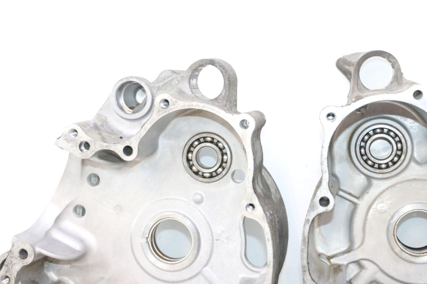 photo de CARTER BAS MOTEUR HONDA FJS SILVER WING SILVERWING 400 (2005 - 2008) - Zoom qualité