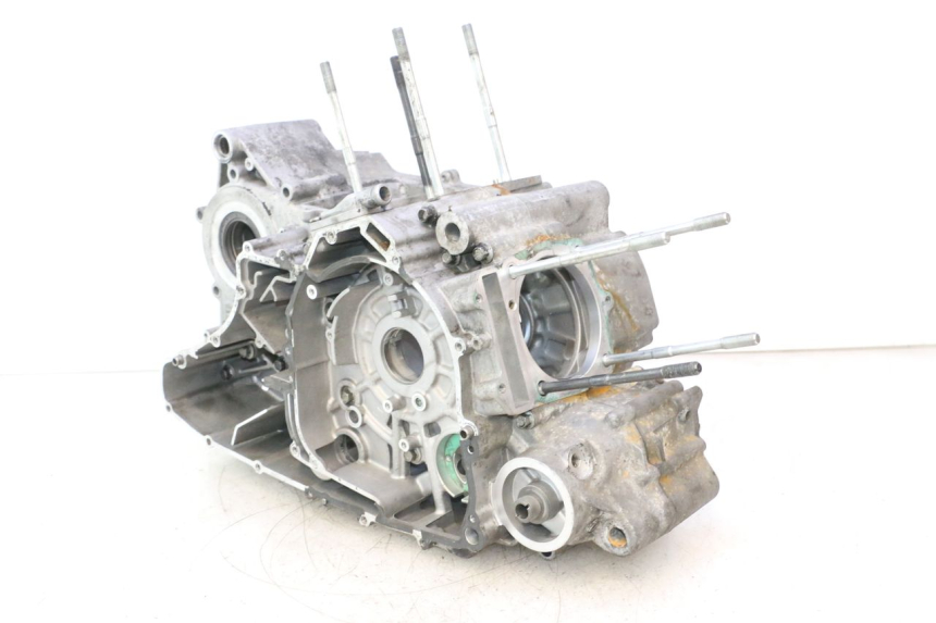 photo de CARTER BAS MOTEUR GILERA GP 800 (2007 - 2013) - Pièce contrôlée
