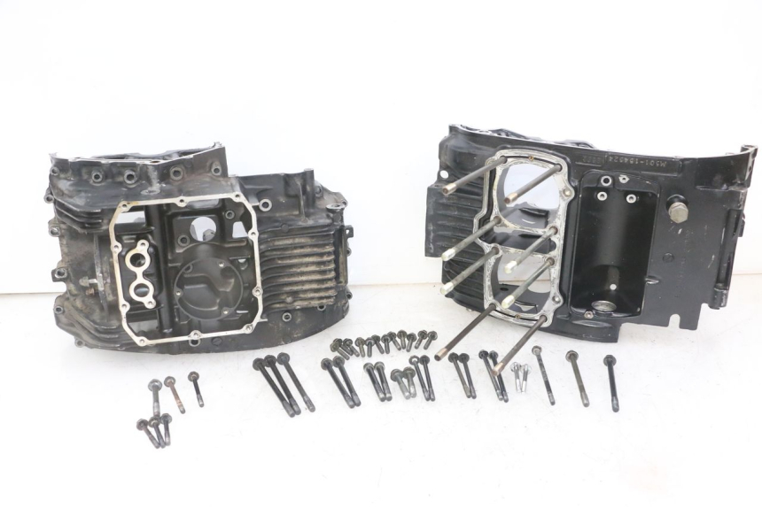 photo de CARTER BAS MOTEUR SUZUKI GS GSE 500 (2001 - 2003)