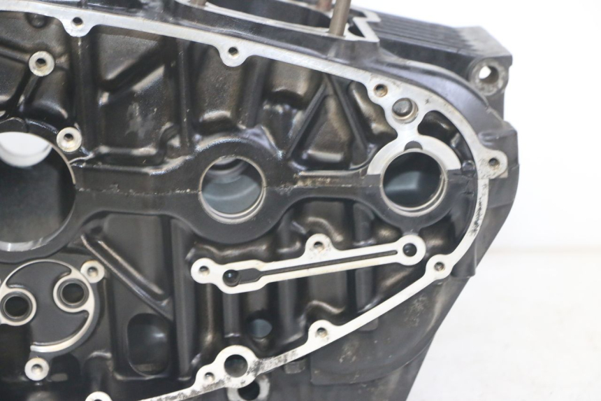 photo de CARTER BAS MOTEUR SUZUKI GS GSE 500 (2001 - 2003)