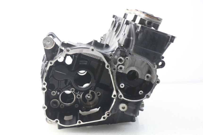 photo de CARTER BAS MOTEUR SUZUKI GSR 600 (2005 - 2012)