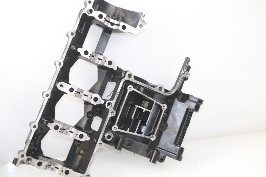 photo de CARTER BAS MOTEUR SUZUKI GSR 600 (2005 - 2012)