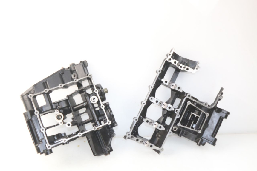 photo de CARTER BAS MOTEUR SUZUKI GSR 600 (2005 - 2012)