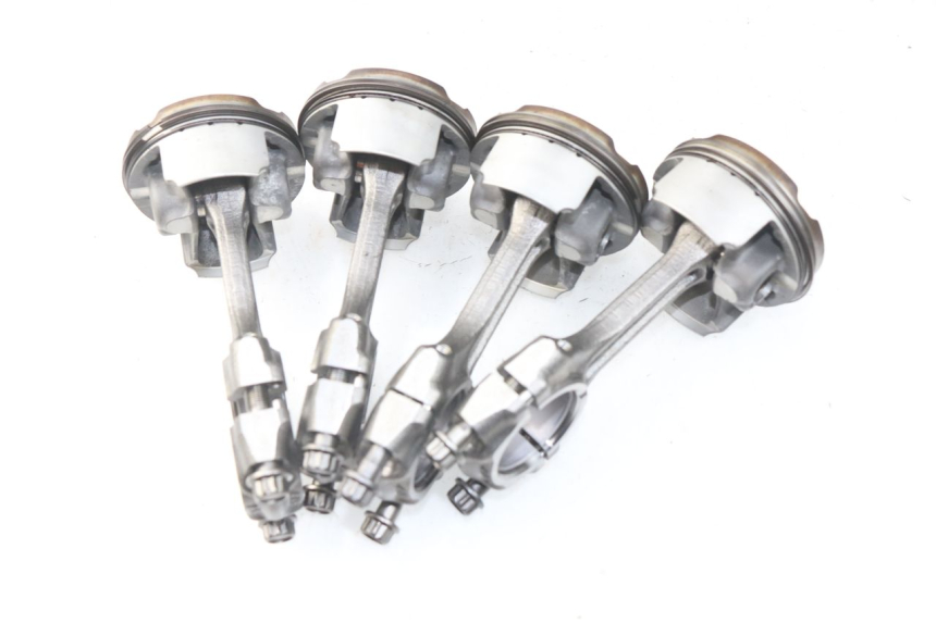 photo de CARTER BAS MOTEUR SUZUKI GSR 600 (2005 - 2012)