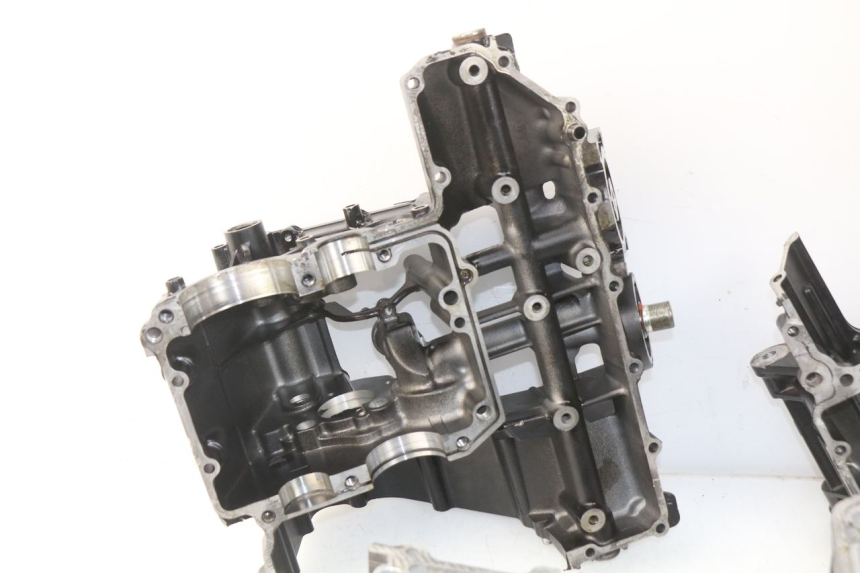 photo de CARTER BAS MOTEUR SUZUKI GSR 600 (2005 - 2012)