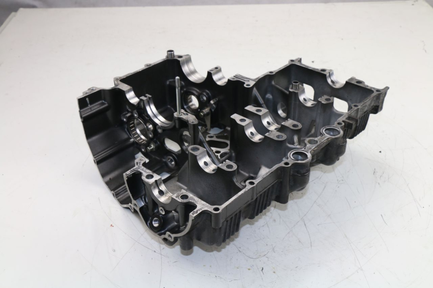 photo de CARTER BAS MOTEUR SUZUKI GSX  INAZUMA 750 (1998 - 2003)