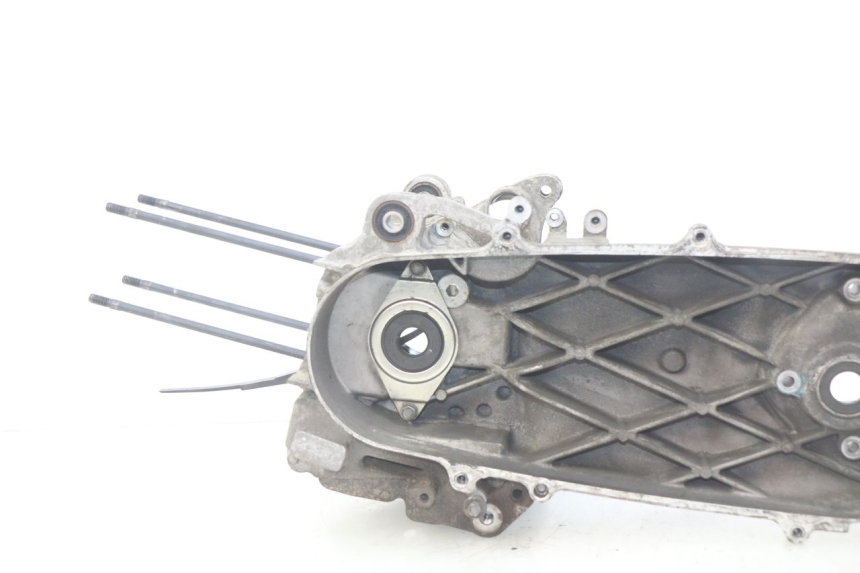 photo de CARTER BAS MOTEUR HONDA FES S-WING SWING ABS 125 (2007 - 2015)