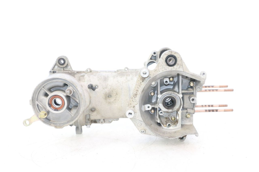 photo de CARTER BAS MOTEUR KEEWAY HURRICANE 50 (2006 - 2019) - Détails caractéristiques