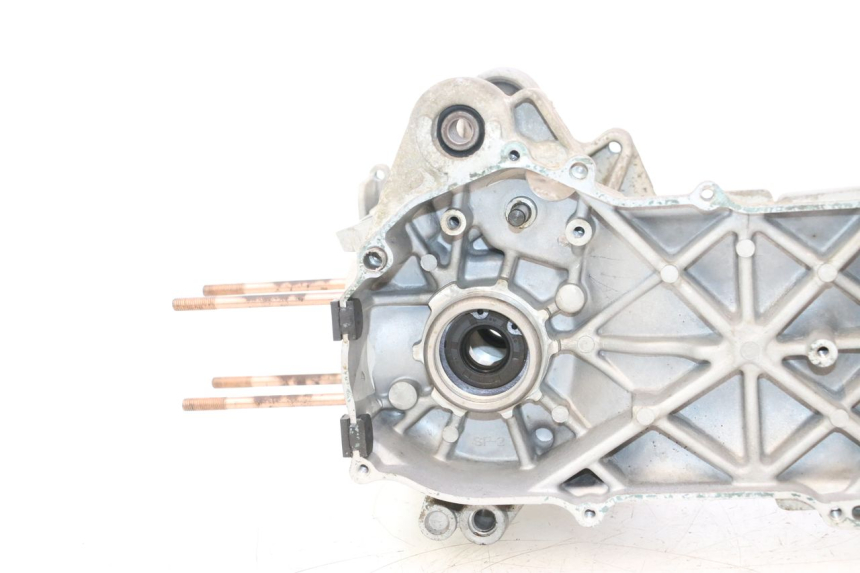 photo de CARTER BAS MOTEUR KEEWAY HURRICANE 50 (2006 - 2019) - Inspection visuelle