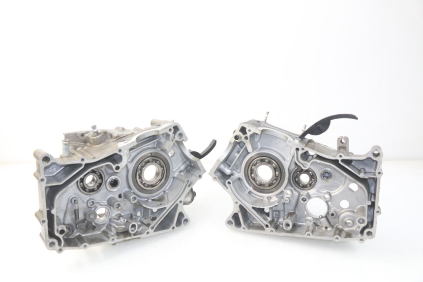 photo de CARTER BAS MOTEUR HYOSUNG COMET GTR 125 (2007 - 2014)