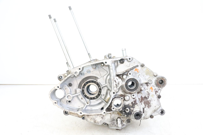 photo de CARTER BAS MOTEUR HYOSUNG GF 125 (2001 - 2005)