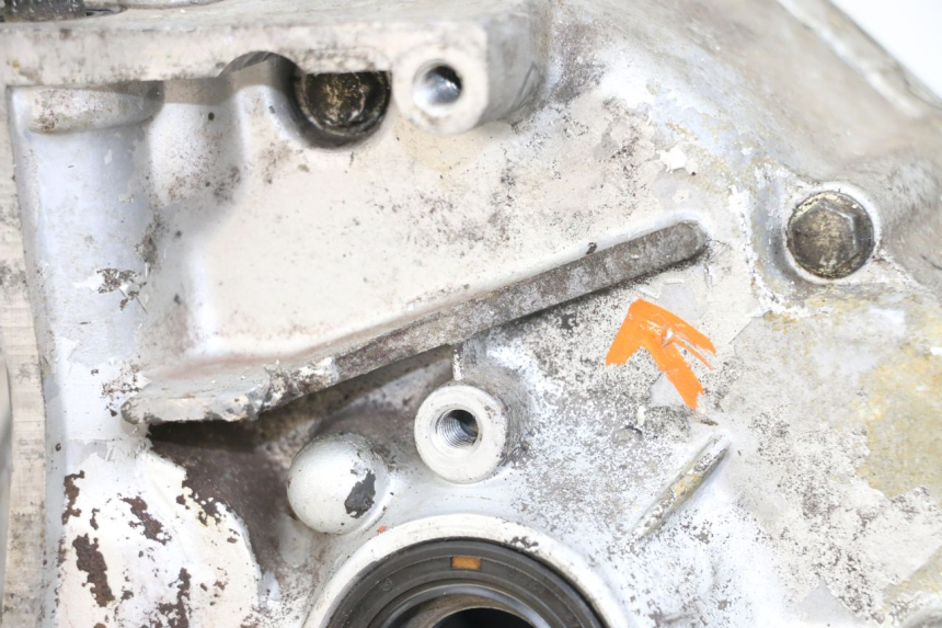 photo de CARTER BAS MOTEUR HYOSUNG GF 125 (2001 - 2005)