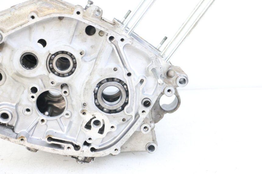 photo de CARTER BAS MOTEUR HYOSUNG GF 125 (2001 - 2005)