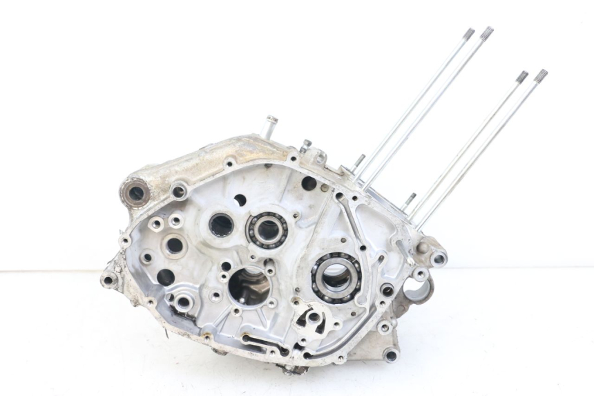 photo de CARTER BAS MOTEUR HYOSUNG GF 125 (2001 - 2005)