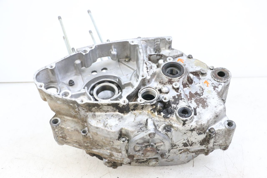 photo de CARTER BAS MOTEUR HYOSUNG GF 125 (2001 - 2005)