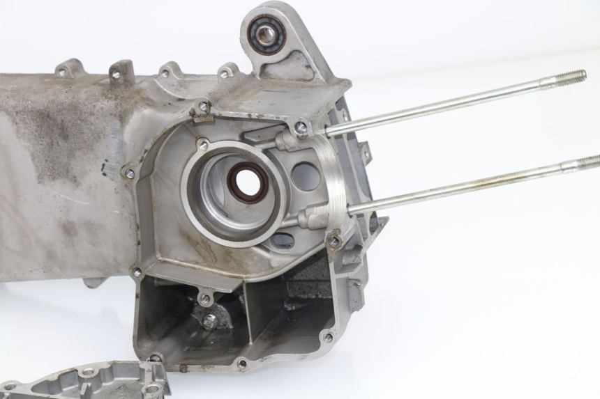 photo de CARTER BAS MOTEUR JONWAY AZTRAL 125 (2008 - 2017)