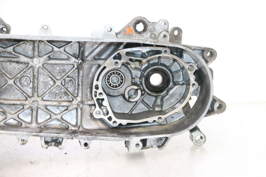 photo de CARTER BAS MOTEUR PEUGEOT KISBEE 2T 50 (2010 - 2017) - Vue produit