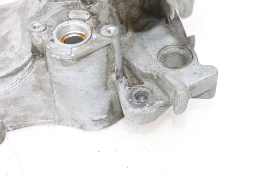 photo de CARTER BAS MOTEUR PEUGEOT KISBEE 2T 50 (2010 - 2017) - Gros plan technique