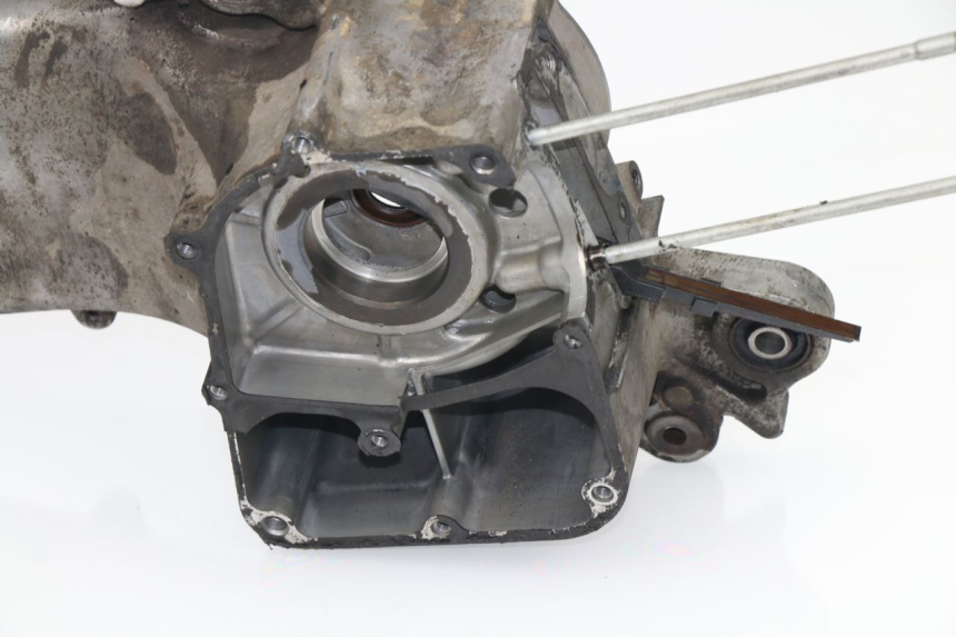 photo de CARTER BAS MOTEUR KYMCO LIKE 4T 50 (2009 - 2018)