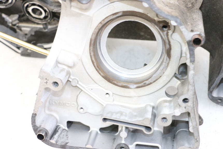 photo de Lower engine case KYMCO XCITING 250 (2006 - 2009)