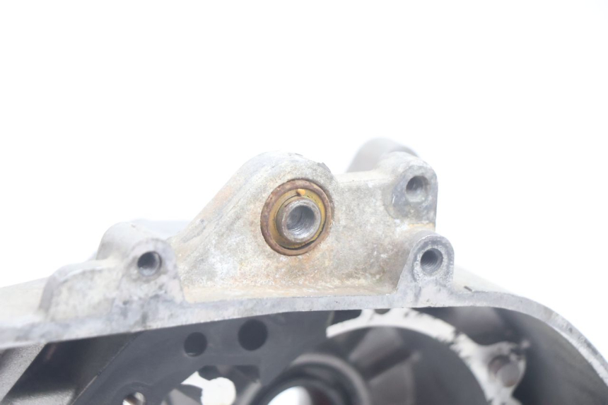photo de CARTER BAS MOTEUR PEUGEOT LUDIX BLASTER 50 (2006 - 2014) - Gros plan technique