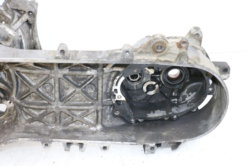 photo de CARTER BAS MOTEUR PEUGEOT LUDIX 50 (2008 - 2017)