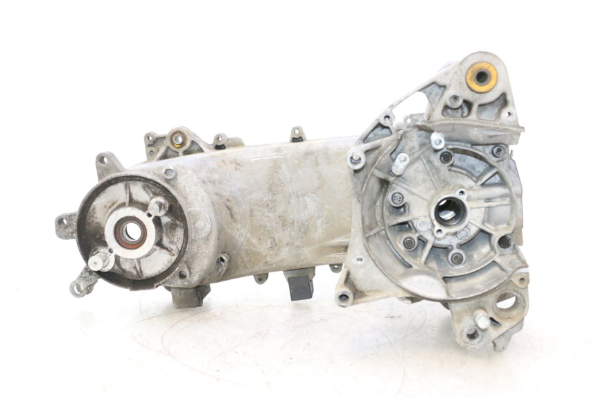 photo de CARTER BAS MOTEUR PEUGEOT LUDIX 50 (2005 - 2007) - Angle alternatif