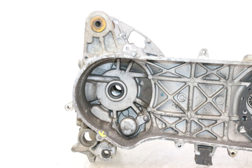 photo de CARTER BAS MOTEUR PEUGEOT LUDIX 50 (2005 - 2007) - État de surface