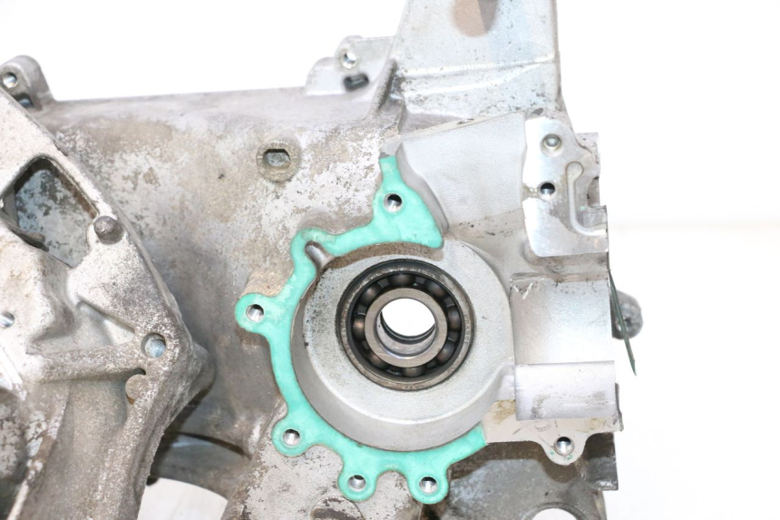 photo de CARTER BAS MOTEUR PEUGEOT LUDIX ONE 14P 50 (2004 - 2013) - Aperçu profil