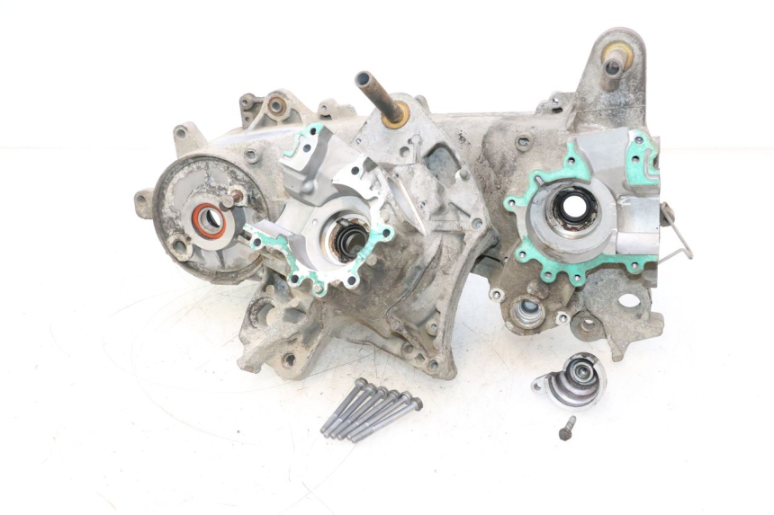 photo de CARTER BAS MOTEUR PEUGEOT LUDIX ONE 50 (2004 - 2013) - Détail de la pièce