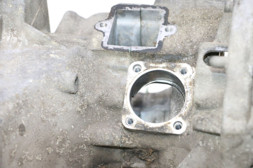 photo de CARTER BAS MOTEUR PEUGEOT LUDIX ONE 50 (2004 - 2013) - Angle alternatif