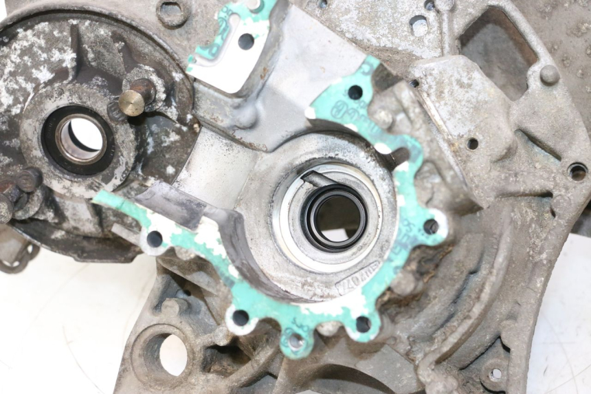 photo de CARTER BAS MOTEUR PEUGEOT LUDIX ONE 50 (2004 - 2013) - Autre angle de vue