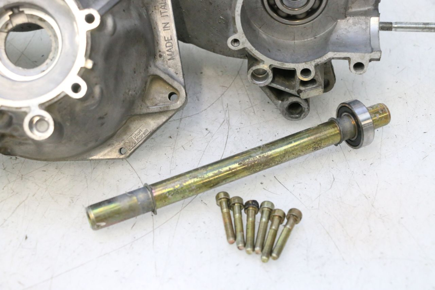 photo de CARTER BAS MOTEUR MBK MACH G AC 50 (2002 - 2014) - Aperçu profil
