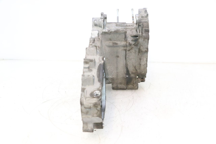 photo de CARTER BAS MOTEUR PIAGGIO MP3 LT 300 (2010 - 2016) - Détails caractéristiques