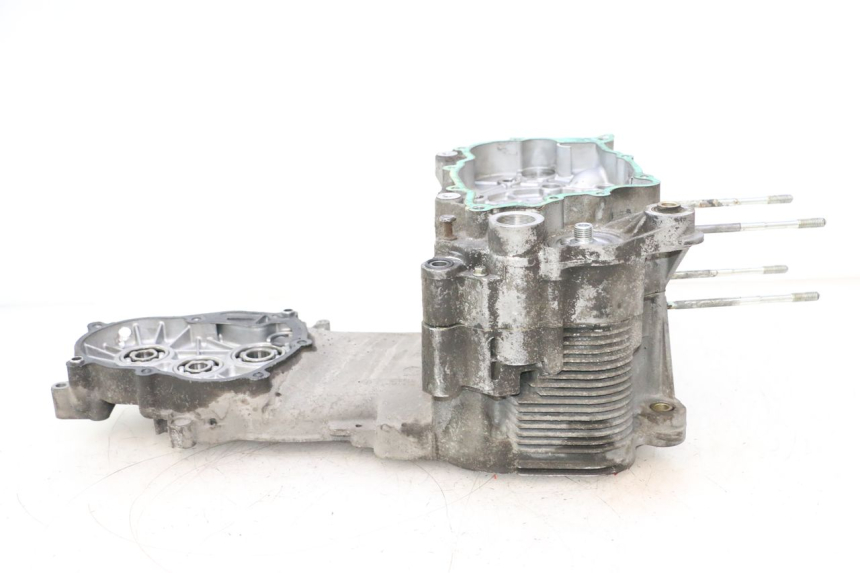 photo de CARTER BAS MOTEUR PIAGGIO MP3 LT 300 (2010 - 2016) - Autre angle de vue