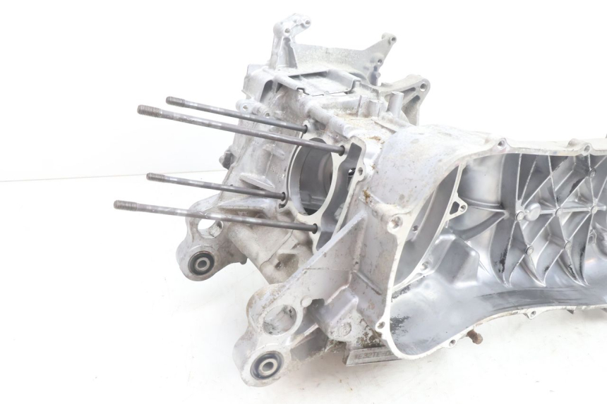 photo de CARTER BAS MOTEUR YAMAHA N-MAX NMAX 125 (2021 - 2024) - Détail de la pièce