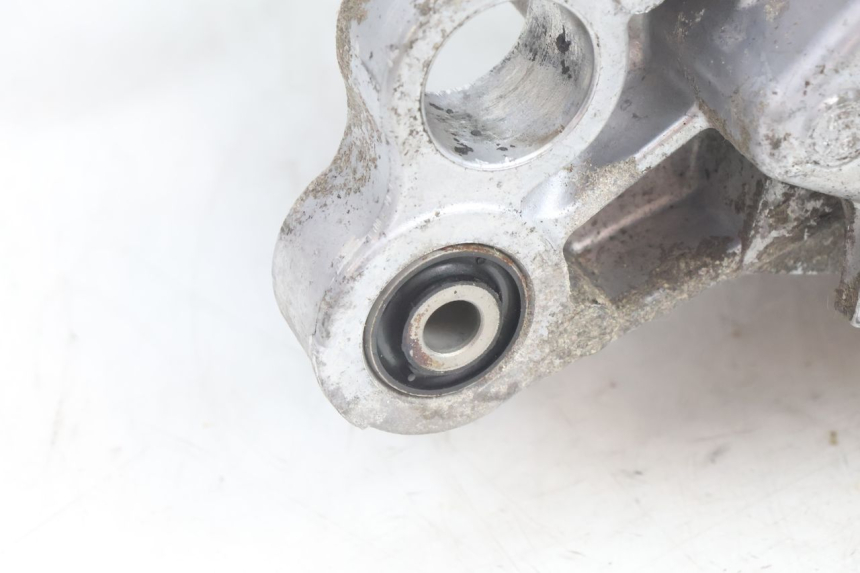 photo de CARTER BAS MOTEUR YAMAHA N-MAX NMAX 125 (2021 - 2024) - Zoom état d’usage