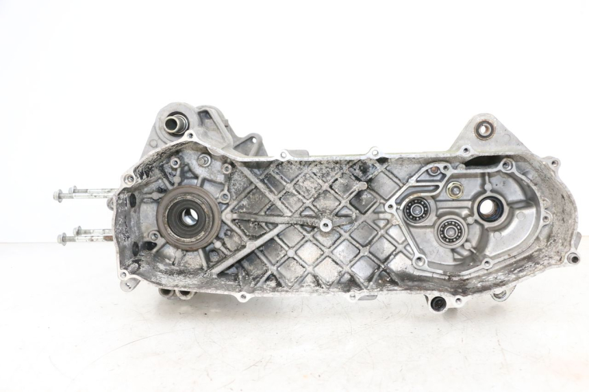 photo de CARTER BAS MOTEUR YAMAHA NEO'S NEOS 2T 50 (1998 - 2007) - Vue rapprochée