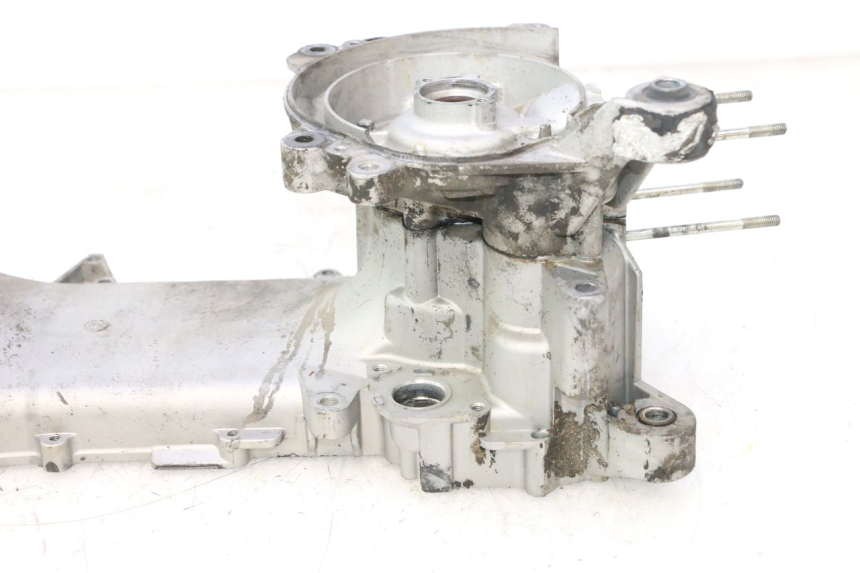 photo de CARTER BAS MOTEUR PIAGGIO NEW TYPHOON 50 (2018 - 2021) - Vue d’ensemble