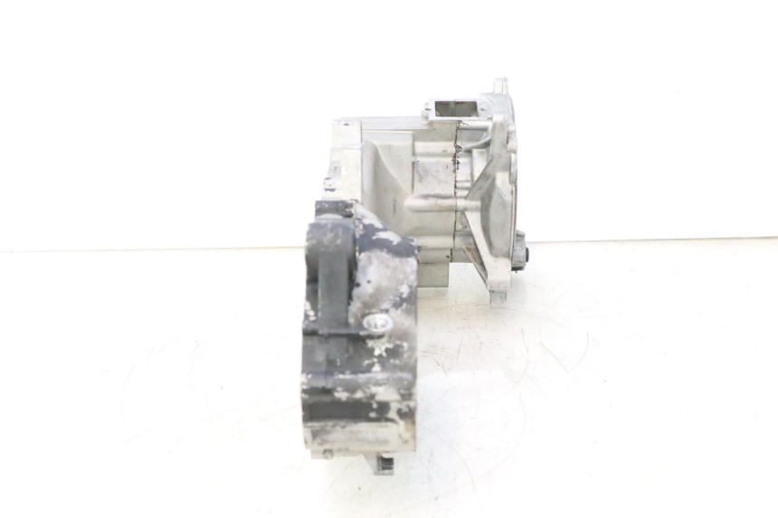 photo de CARTER BAS MOTEUR PIAGGIO NEW TYPHOON 50 (2018 - 2021) - Photo complémentaire