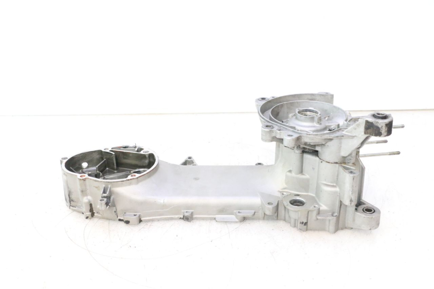 photo de CARTER BAS MOTEUR PIAGGIO NEW TYPHOON 50 (2018 - 2021) - Inspection visuelle