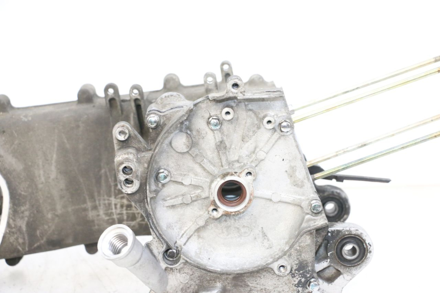 photo de CARTER BAS MOTEUR SYM ORBIT III 3 4T 50 (2018 - 2021) - Marquages et références