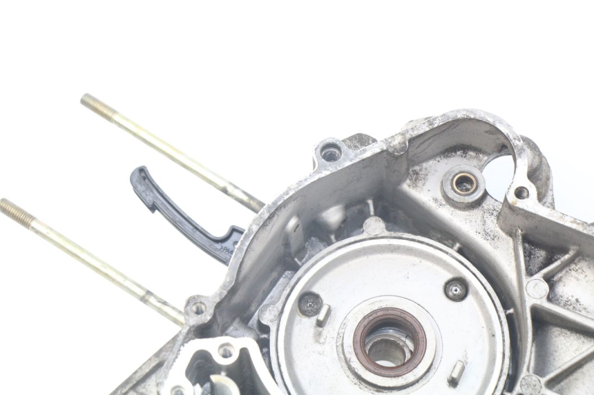 photo de CARTER BAS MOTEUR PIAGGIO FLY 125 (2005 - 2012)