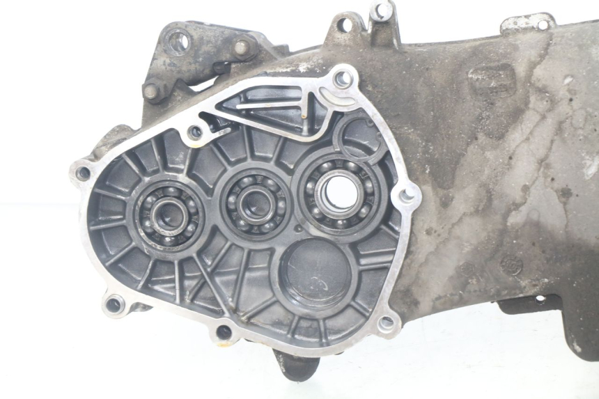 photo de CARTER BAS MOTEUR PIAGGIO FLY 125 (2005 - 2012)