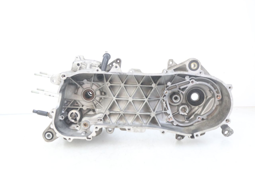 photo de CARTER BAS MOTEUR PIAGGIO VESPA LX 2T 50 (2005 - 2013)