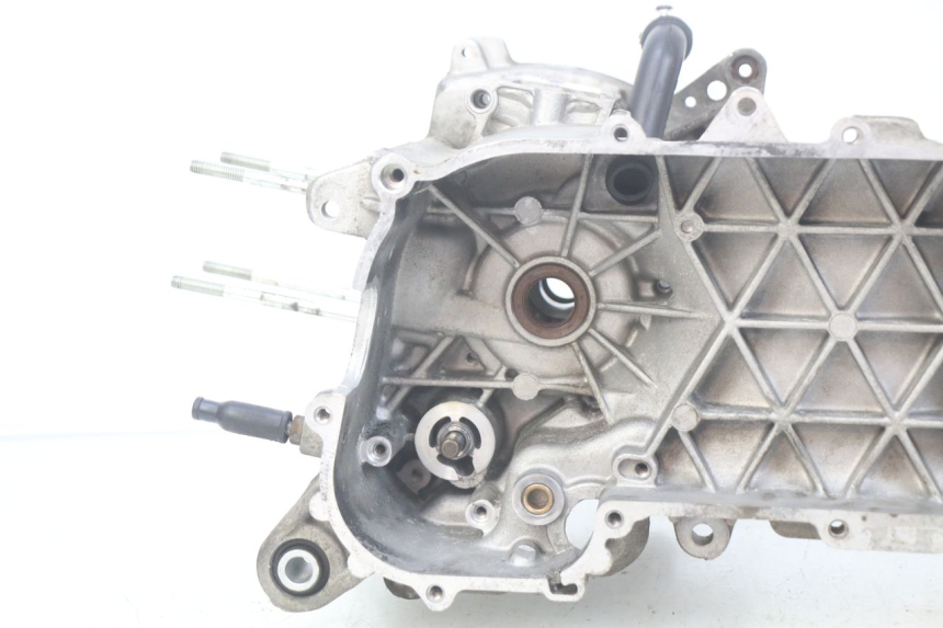 photo de CARTER BAS MOTEUR PIAGGIO VESPA LX 2T 50 (2005 - 2013)