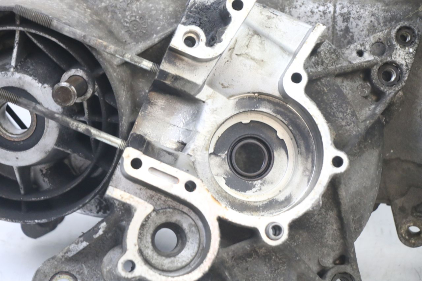 photo de CARTER BAS MOTEUR PIAGGIO VESPA S 2T 50 (2007 - 2014)