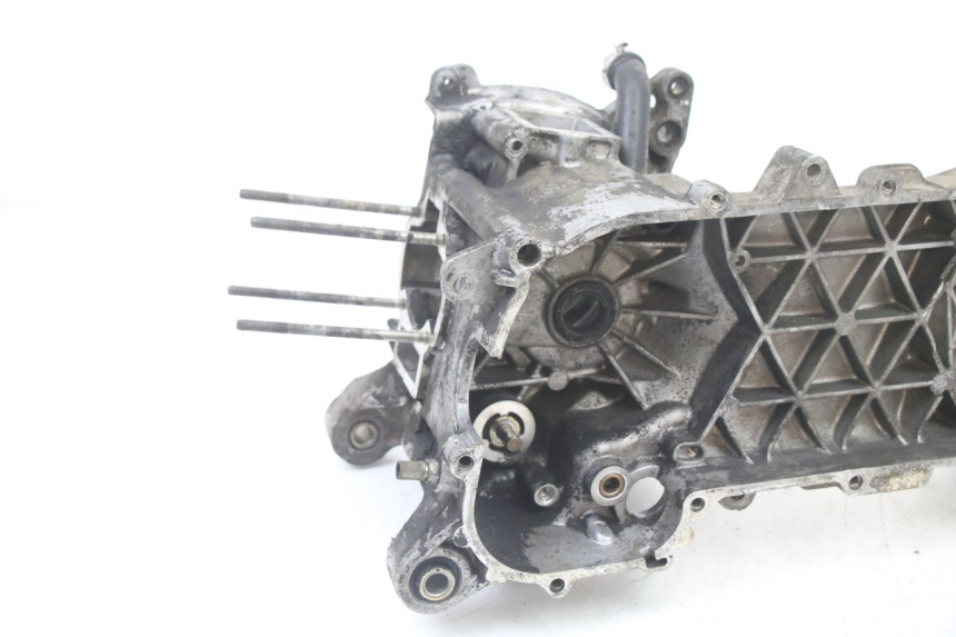 photo de CARTER BAS MOTEUR PIAGGIO VESPA S 2T 50 (2007 - 2014)
